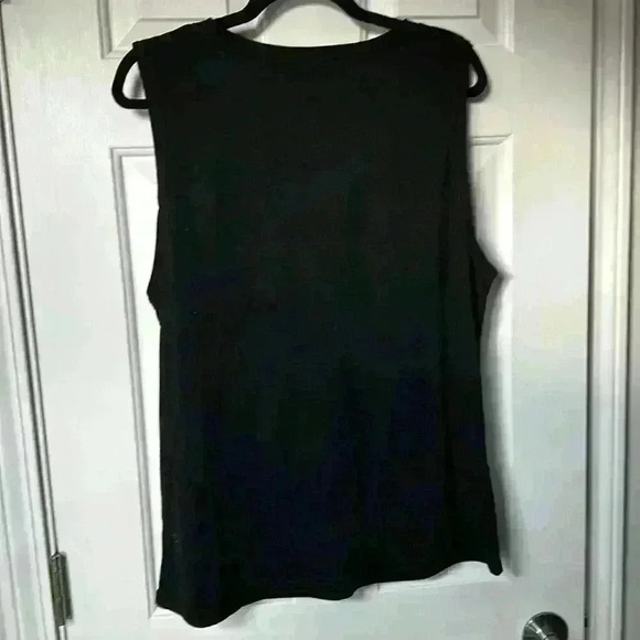 Queen Classic Crest Tank Top - Black - XL - Picture 4 of 4